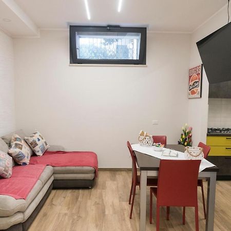 Al Centro, A Due Passi Dal Mare Appartamento Nuovo อันซีโอ ภายนอก รูปภาพ